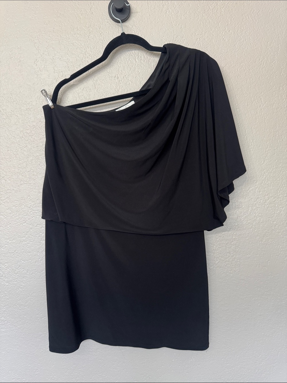 Jessica Simpson Black One-Shoulder Draped Cocktail Dress
